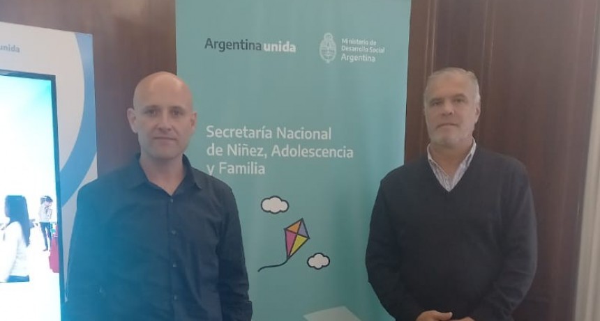El Director de Ni&ntilde;ez se reuni&oacute; con el titular de la Secretar&iacute;a Nacional de Ni&ntilde;ez, Adolescencia y Familia