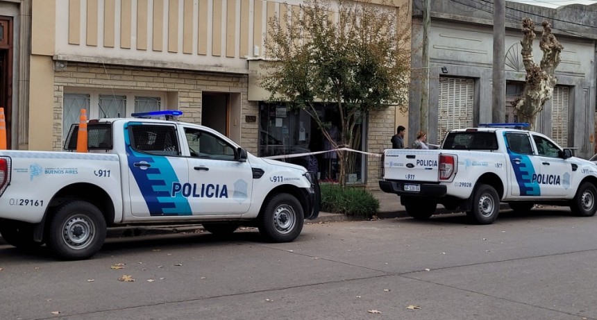 Robaron a mano armada en un comercio c&eacute;ntrico de 25 de Mayo
