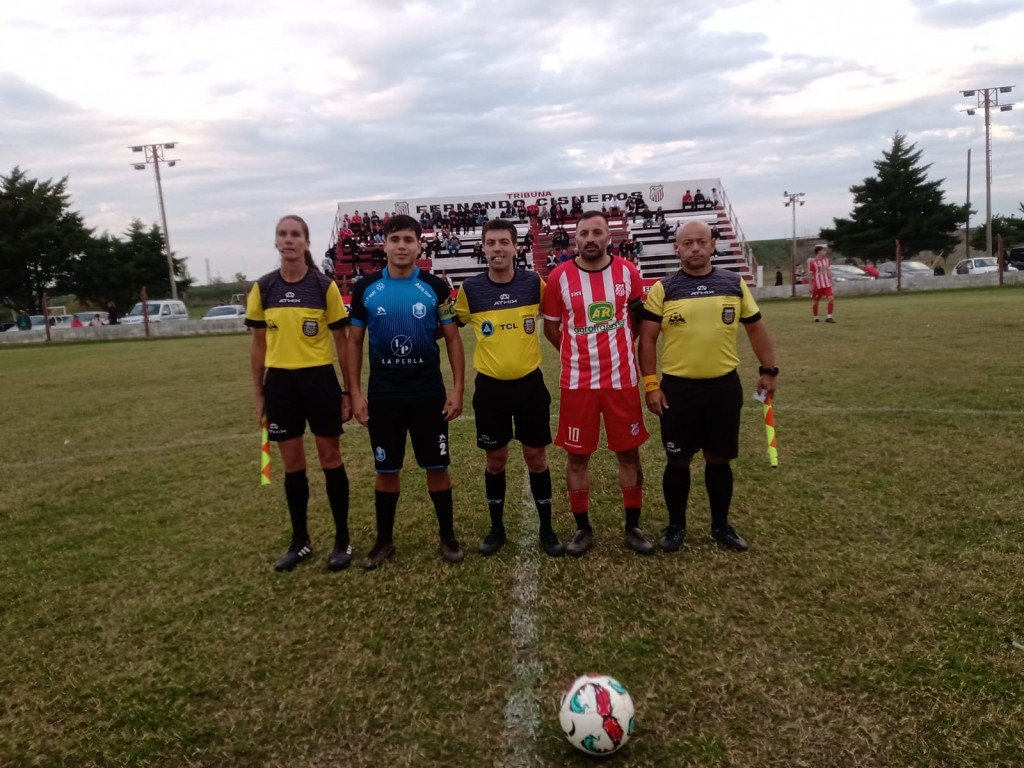 Torneo Interligas: Empleados y Club Ciudad no se sacaron ventaja e igualaron por la mínima