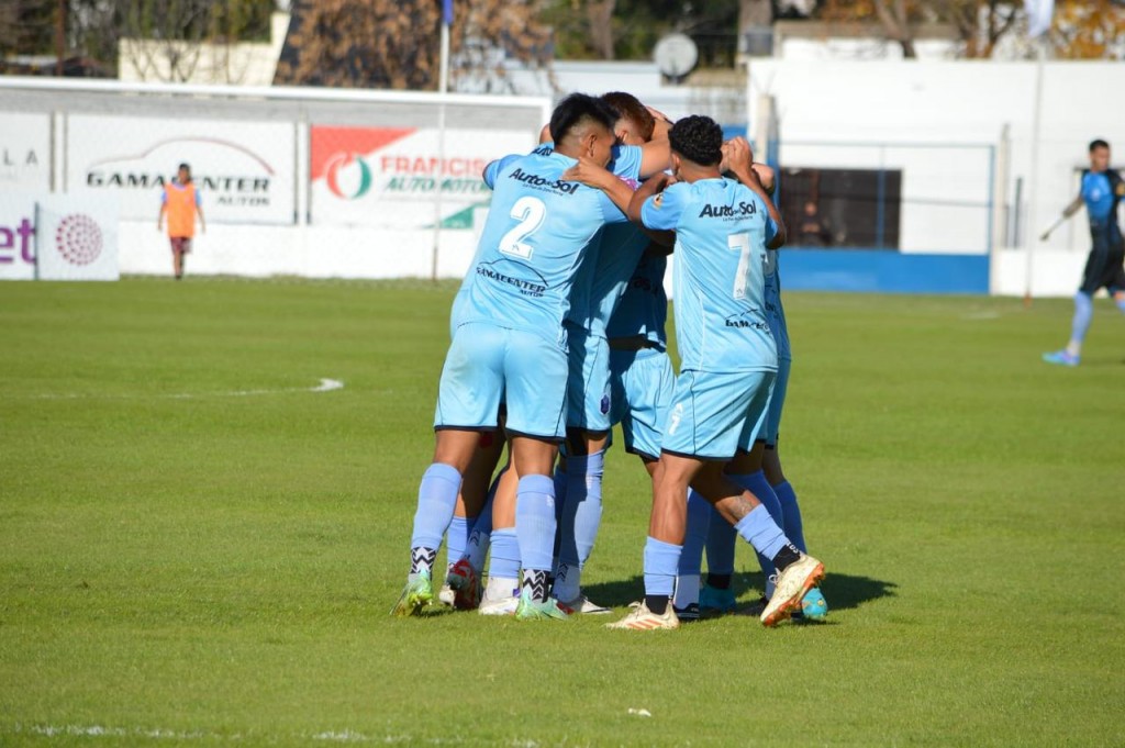 Tercer triunfo consecutivo del “cele” para mantenerse como líder e invicto de su zona 