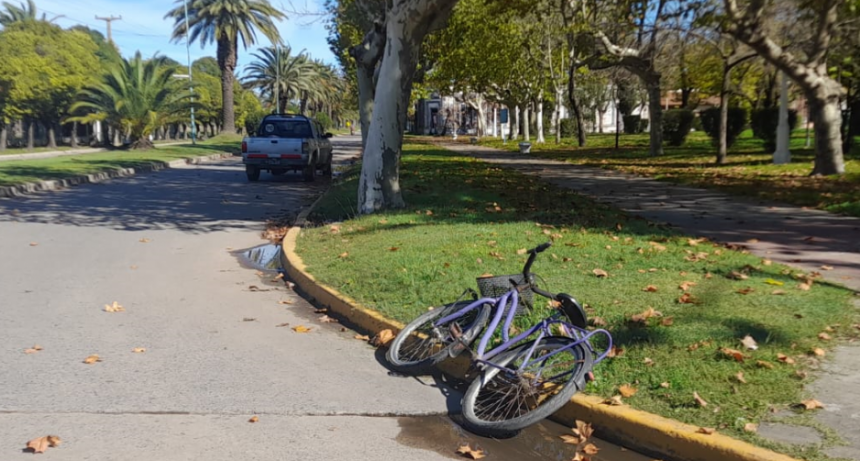 Este viernes por la mañana, una mujer fue hospitalizada tras un accidente de tránsito