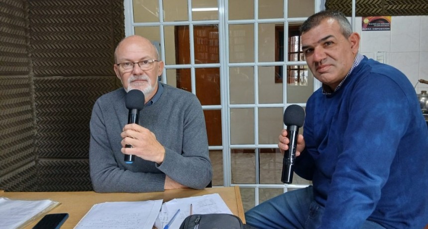 Mariano Sarra&uacute;a y Marcos Hern&aacute;ndez anticiparon los detalles del convenio firmado recientemente con UNICEN, para comerzar a trabajar en los caminos rurales de Bol&iacute;var