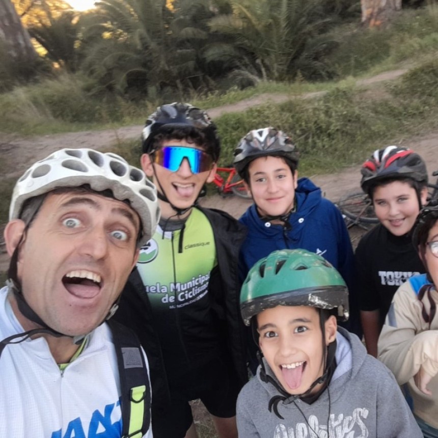 Guillermo Fangio: &ldquo;Retomamos por la senda de las carreras de ciclismo&rdquo;