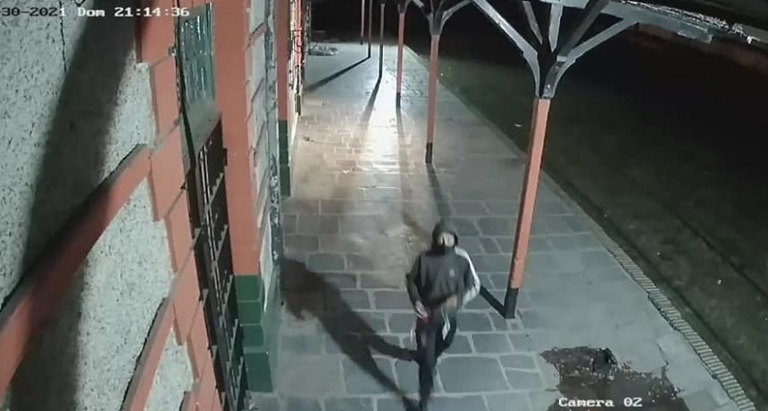 Se recuper&oacute; una moto sustra&iacute;da de una vivienda en planta urbana y denunciaron da&ntilde;os en la Estaci&oacute;n de Ferrocarriles