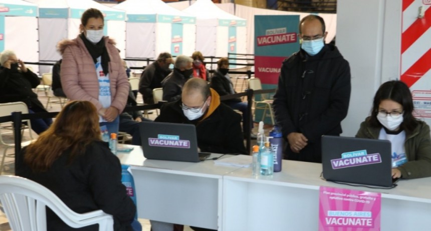 Bol&iacute;var Vacunate: Ya son 10.000 las personas vacunadas contra el COVID-19 en el Partido de Bol&iacute;var