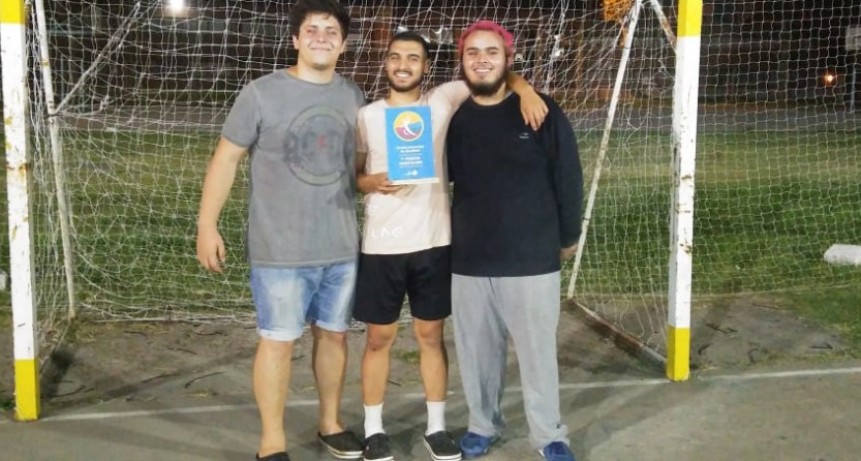 Santiago Defilippi: &ldquo;Estar&iacute;a bueno poder hacer un equipo de primera y poder competir ac&aacute; en la zona&rdquo;