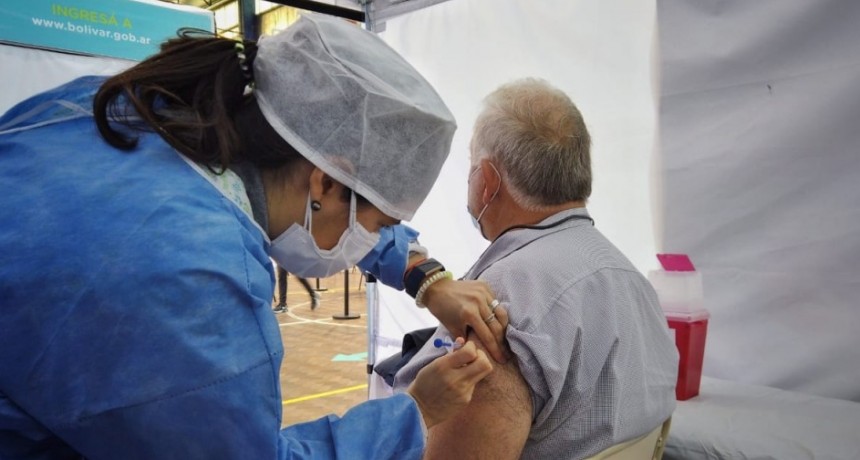 Llegaron m&aacute;s vacunas y ayer se aplicaron 465 dosis en el Vacunatorio Municipal