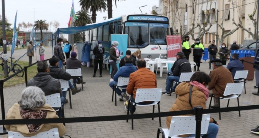 Exitosa jornada de vacunaci&oacute;n libre en el Centro C&iacute;vico