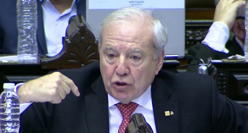 Dip. Jorge Enriquez sobre el lenguaje inclusivo: "Es una mutilaci&oacute;n del idioma castellano"