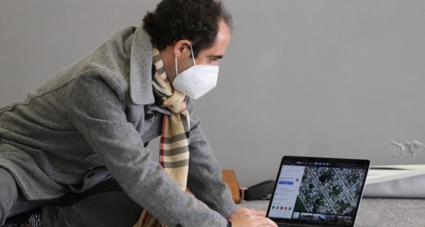 Francisco de La Serna: &ldquo;Pedimos que se sigan inscribiendo porque a mayor n&uacute;mero de inscriptos, mayor ser&aacute; el n&uacute;mero de vacunas que lleguen al Partido"