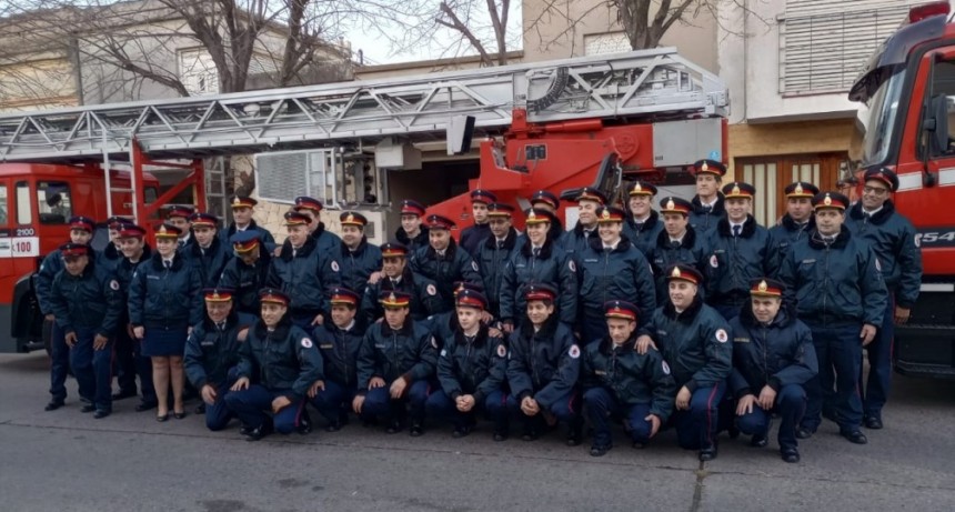 Los Bomberos Voluntarios de Bol&iacute;var celebraron su d&iacute;a
