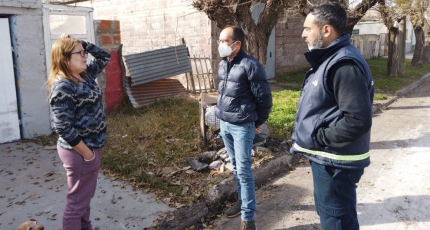 El intendente Pisano recorrió la obra de pavimentación en barrio Colombo y San Juan  