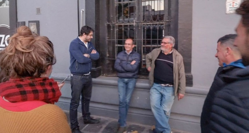 El intendente Pisano visit&oacute; el Set de Filmaci&oacute;n de B&uacute;falo
