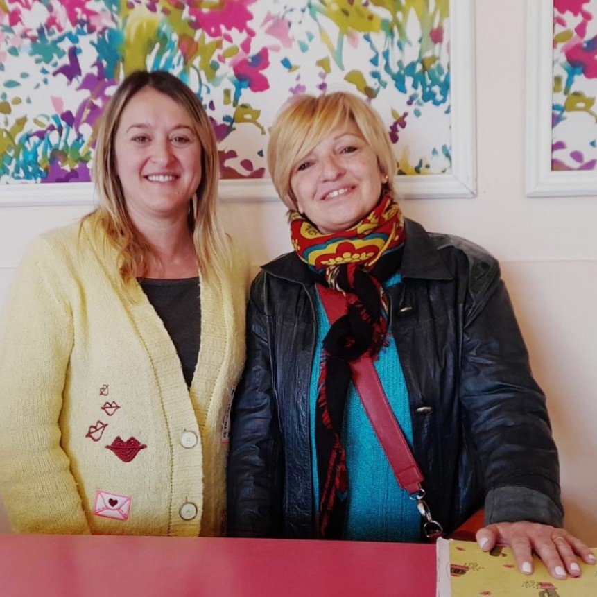 FM 10 habló con Carolina Barrios y Gilda Ikes, quienes evaluaron como positiva la Feria de las Colectividades “Tus Raíces”