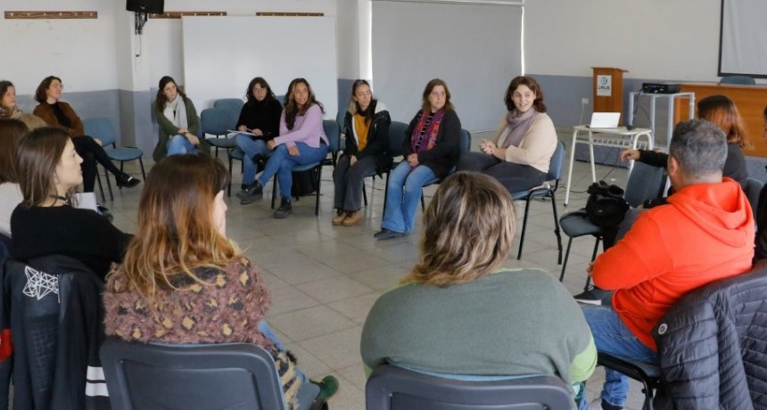 Bolívar se suma al programa “Ellas no estaban pintadas” 