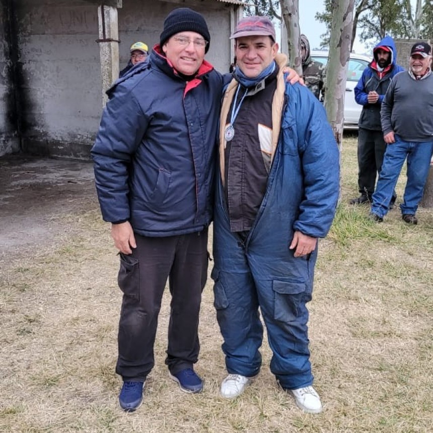 Gustavo Tomanovich: “La pesca de costa se disfruta muchísimo con amigos, que es lo más importante” 