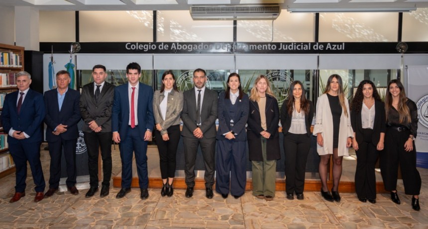 Autoridades del Colegio acompañaron la jura de nuevos profesionales, Bolívar tiene un nuevo abogado, que es Rodrigo Fabián Ferreira