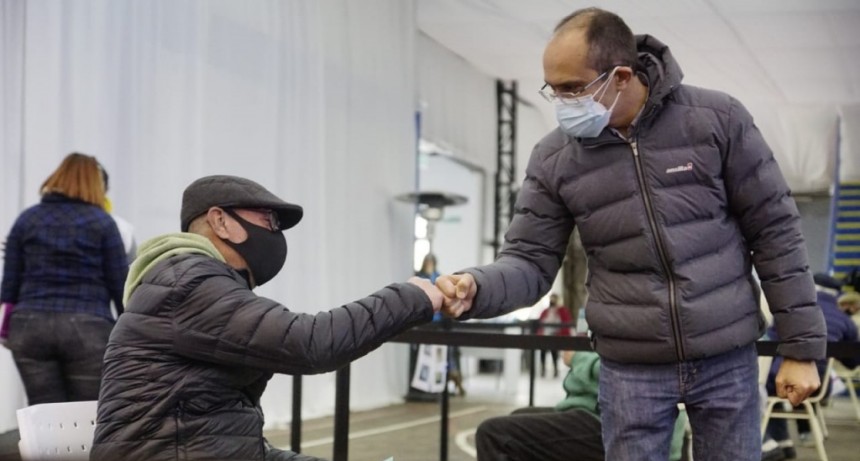  Bol&iacute;var Vacunate: el Intendente Pisano acompa&ntilde;&oacute; una nueva jornada de vacunaci&oacute;n libre para grupos priorizados