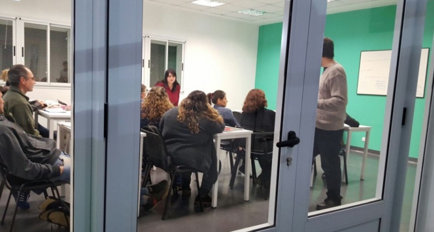 Ahora pod&eacute;s terminar tus estudios secundarios en el DIAT