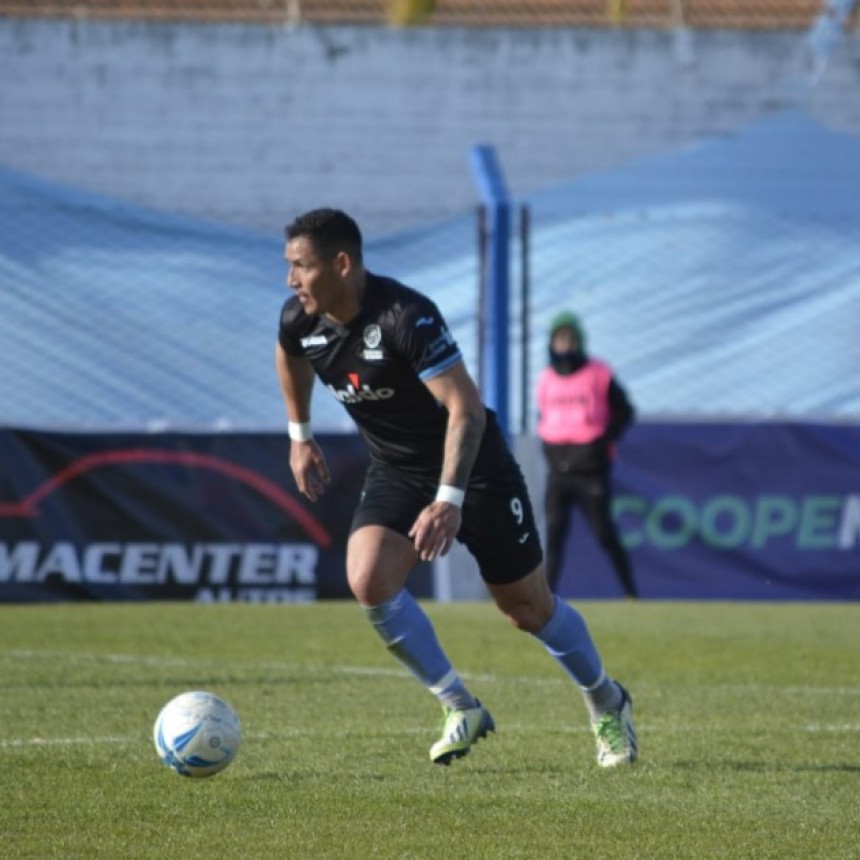 Alfredo Troncoso:  &ldquo;M&aacute;s all&aacute; de hacer dos goles, creo que lo que nosotros necesit&aacute;bamos era la victoria&rdquo;