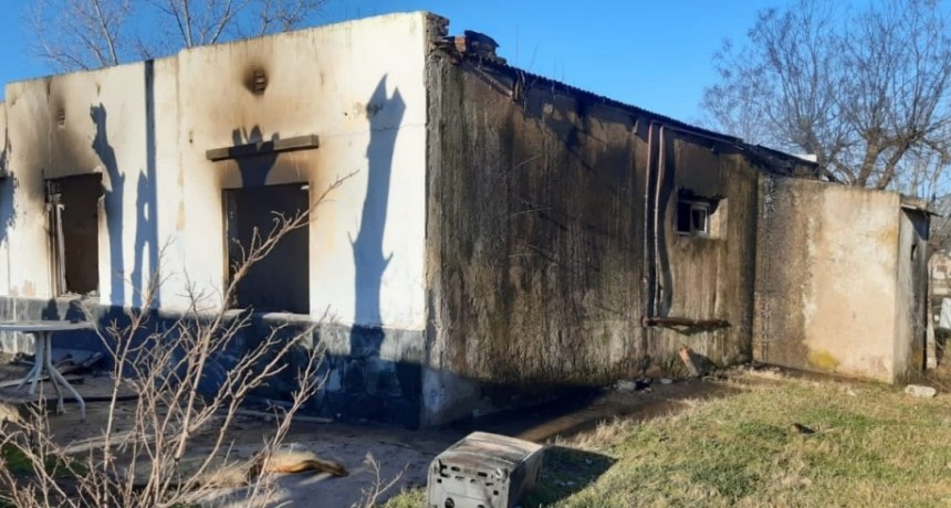 Se incendi&oacute; una vivienda en Hale y su propietario perdi&oacute; absolutamente todo