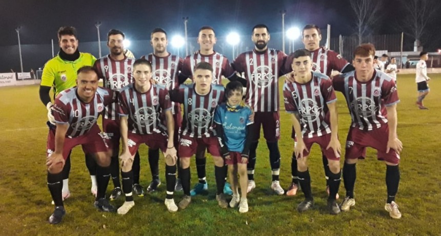 Balonpi&eacute; gan&oacute; y se convirti&oacute; en el puntero del campeonato