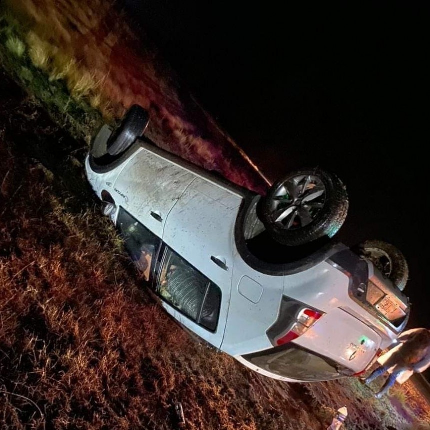 Ruta 65 Bonifacio: Vuelco de un vehículo