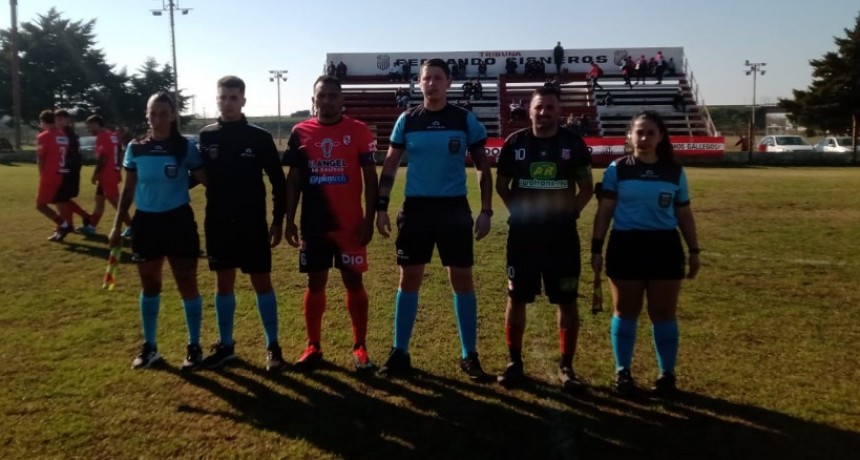 Empleados y Casariego se repartieron los puntos en el inicio del Torneo Oficial