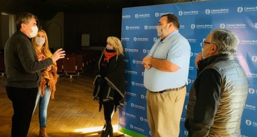 La Secretaria de Asuntos Agrarios y la C&aacute;mara Comercial contin&uacute;an trabajando para fortalecer al sector