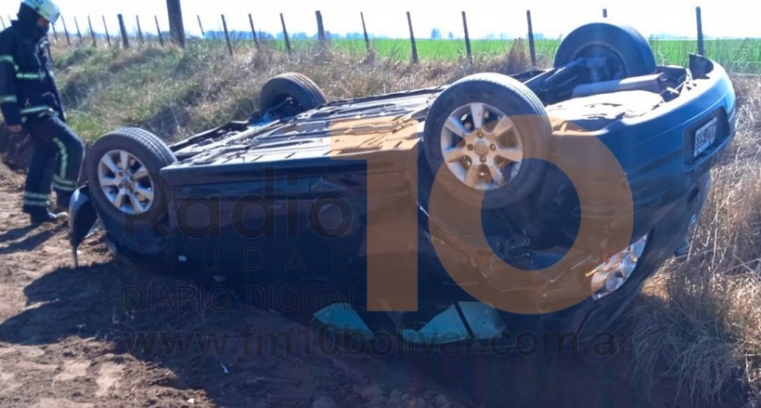 Se registr&oacute; un vuelco en un camino rural
