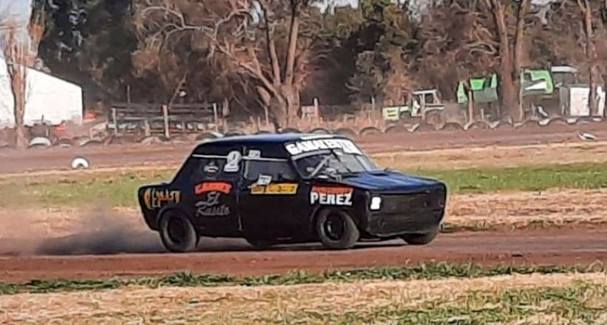 Fabi&aacute;n Campos finaliz&oacute; tercero en la Promocional 1100/1300 en Carlos Casares