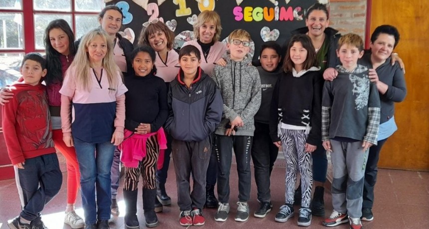 Cerrando la semana de los Centros Complementarios, FM 10 visitó el “Antonio José  de Sucre”, que es el nº801