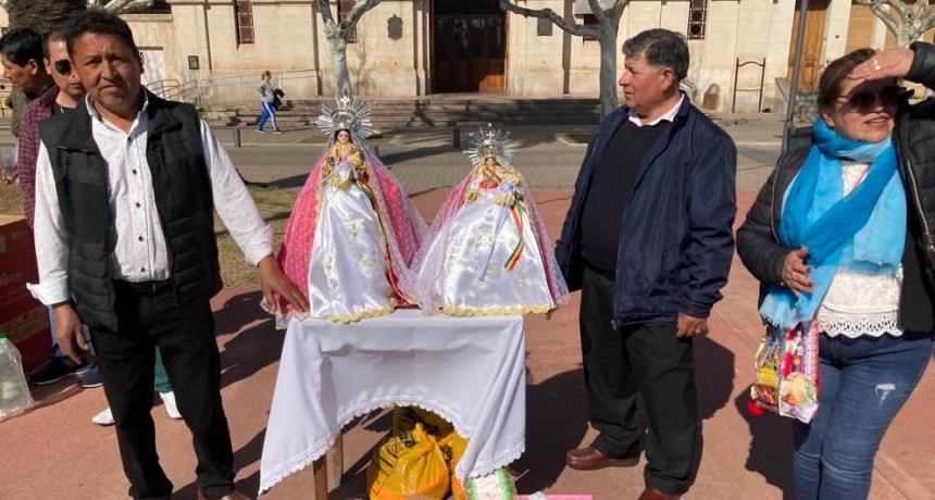La Comunidad Boliviana celebró a la Virgen María