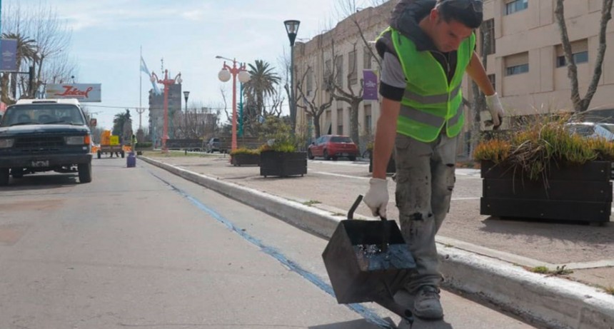 La Secretaria de Obras Públicas avanza con el Programa Municipal de Bacheo