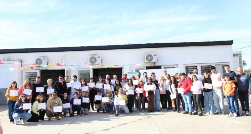 Asuntos Agrarios: más de 70 emprendedores finalizaron la capacitación “El Camino Emprendedor”, Mariano Sarraúa y kevin Sánchez dieron detalles a FM 10 por la mañana