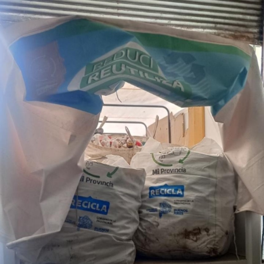 Ecobotellas: m&aacute;s de 400 kilos de pl&aacute;stico recuperado ya fueron enviados a reciclaje