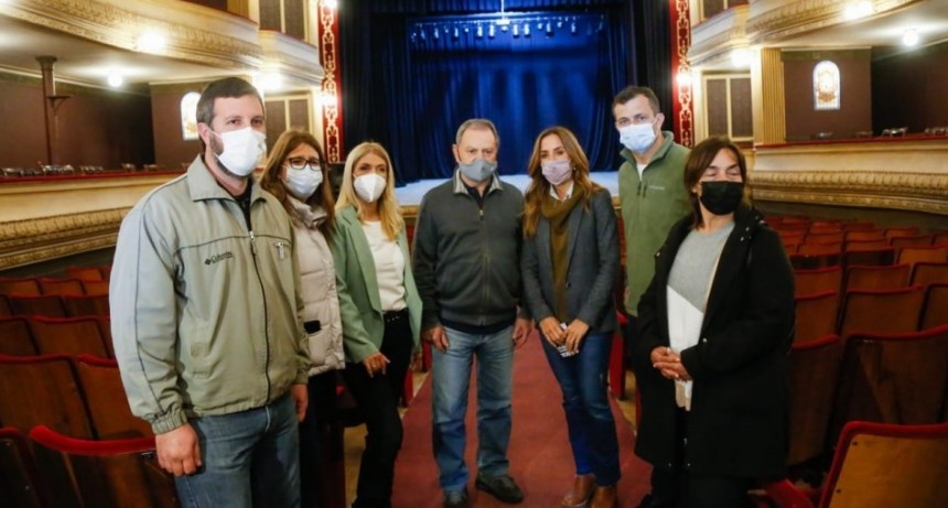 Bali Bucca recorri&oacute; Azul y Olavarr&iacute;a junto a Victoria Tolosa Paz