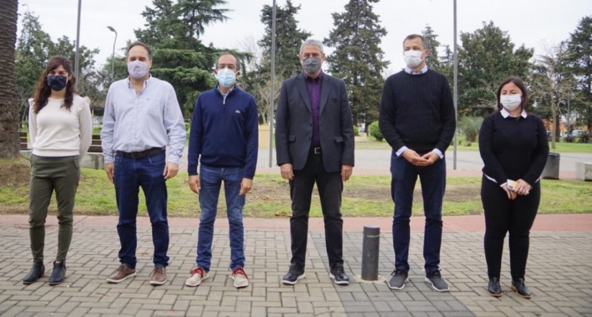 Anunciaron la ejecuci&oacute;n de 300 soluciones habitacionales en el Partido de Bol&iacute;var