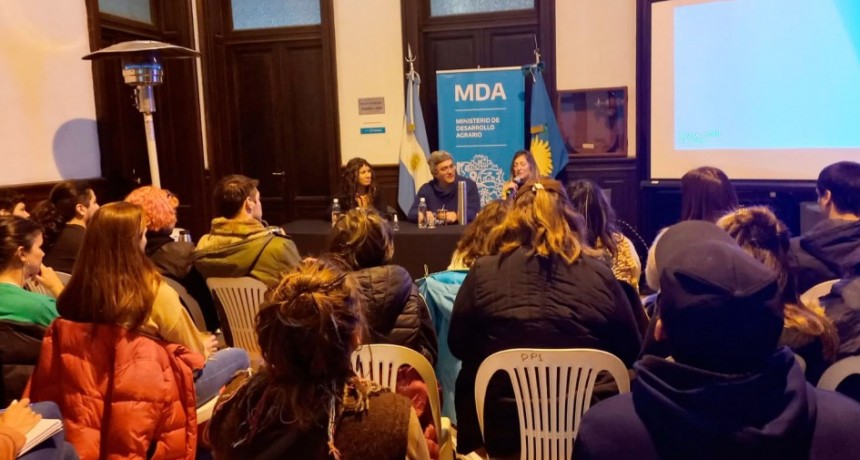 La Dirección de Producción acompaña la Certificación de Emprendedores al programa PUPAaS