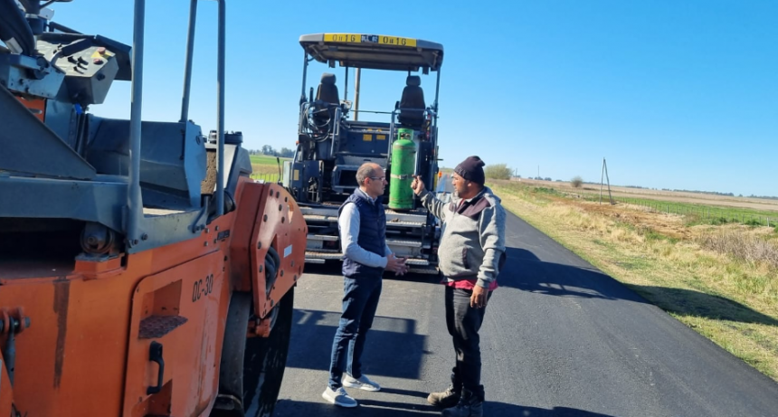 El Intendente Marcos Pisano recorrió Pirovano y Urdampilleta