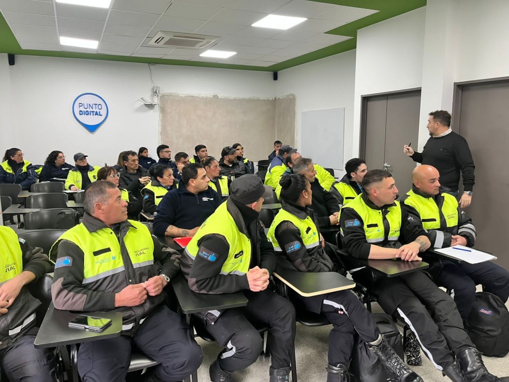 Agentes de la Dirección de Protección Ciudadana realizaron una capacitación en Seguridad Vial en Saladillo