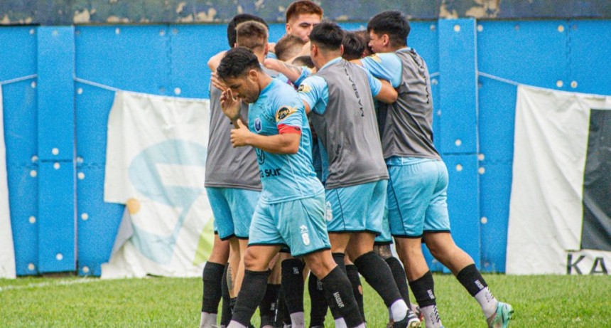 Club Ciudad se trajo una victoria desde Formosa, en un partido emotivo, con trámite muy intenso