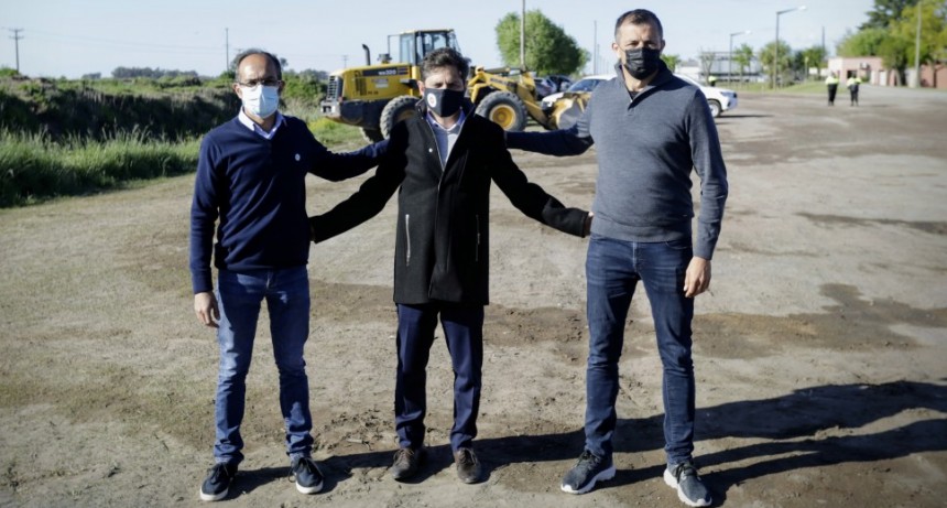 Kicillof recorrió las obras de repavimentación de la ruta 65