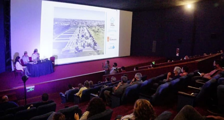 Pisano, Bucca y Moriones presentaron el nuevo desarrollo urbanístico 240 viviendas PROCREAR