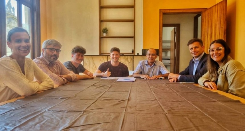 Educación: El Intendente Municipal suma una Casa para Estudiantes de Bolívar en Buenos Aires