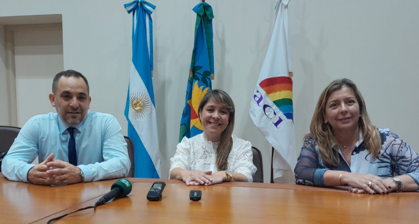 Exitosa Jornada de Capacitación sobre Cáncer de Ovario y Endometrio en la Cooperativa Eléctrica de Bolívar 
