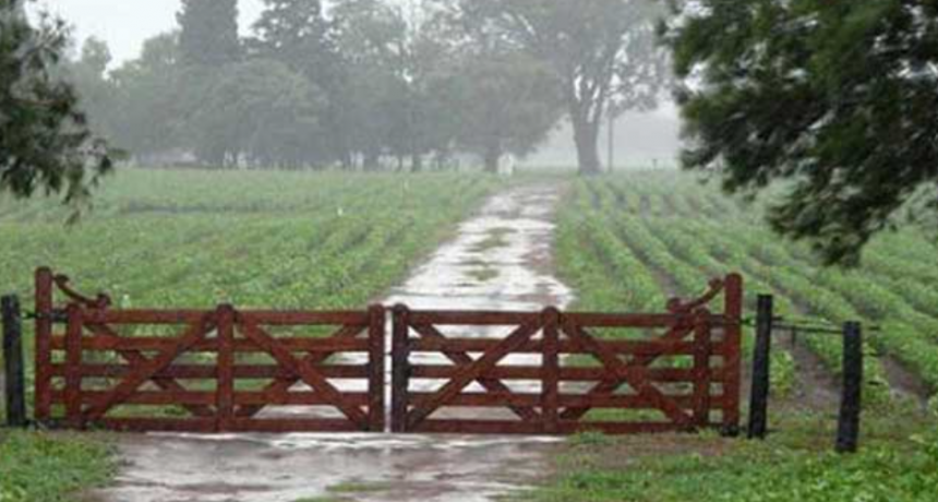 Lluvias que rondan los 30 Y 40  milímetros en el Partido de Bolívar
