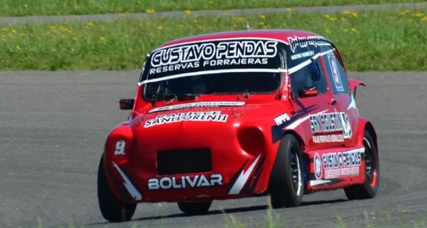 Gustavo Pendas: “Llegó el triunfo, por ahí no como esperábamos porque hubo un toque, pero pudimos esquivarlos y llegar primeros”
