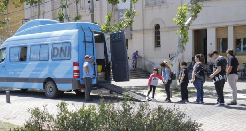 El RENAPER realizó más de 140 trámites a vecinos, en el Centro Cívico