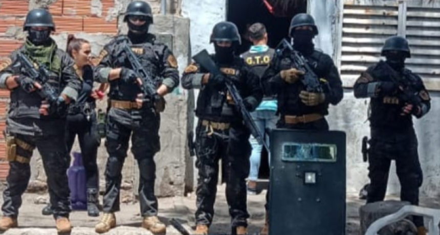 Fue aprehendido un sujeto por “Hurto Flagrante” en un comercio, luego fue allanado por otro ilícito cometido en otra localidad